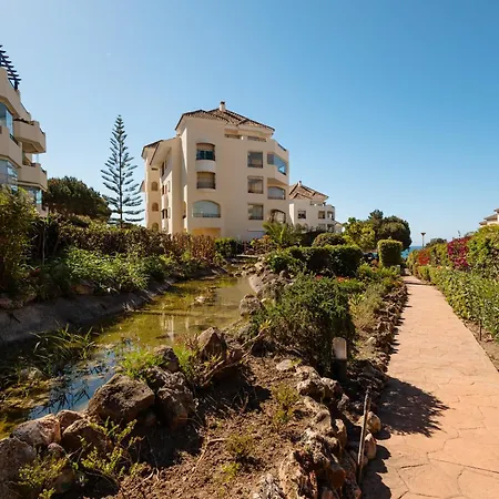 With Direct Beach Access, In Hacienda Playa, Elviria Apartment *