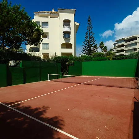 Apartment With Direct Beach Access, In Hacienda Playa, Elviria